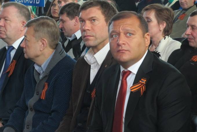 Обратный отсчёт: закон об амнистии опубликован, Добкин собирает «Украинский фронт» под «георгиевской» лентой