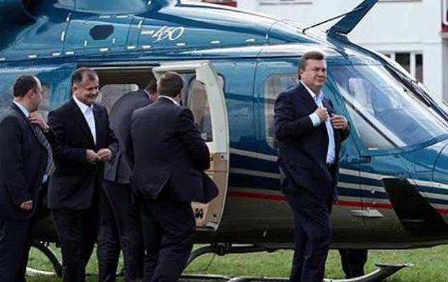 Янукович прилетел из Харькова в Донецк