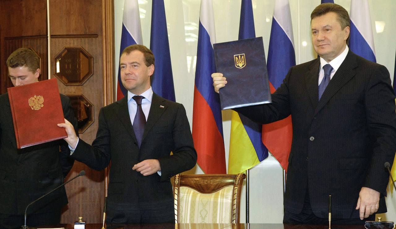 Россия решила расторгнуть "харьковские соглашения" и договоры по ЧФ