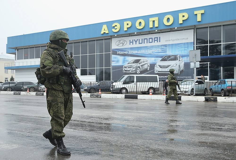Аэропорт "Симферополь" был захвачен Россией ещё к началу марта