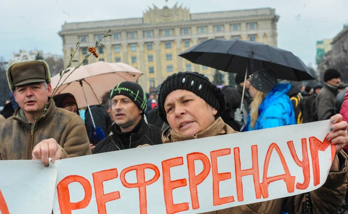 Украина пытается перехватить повестку Кремля по "референдуму"