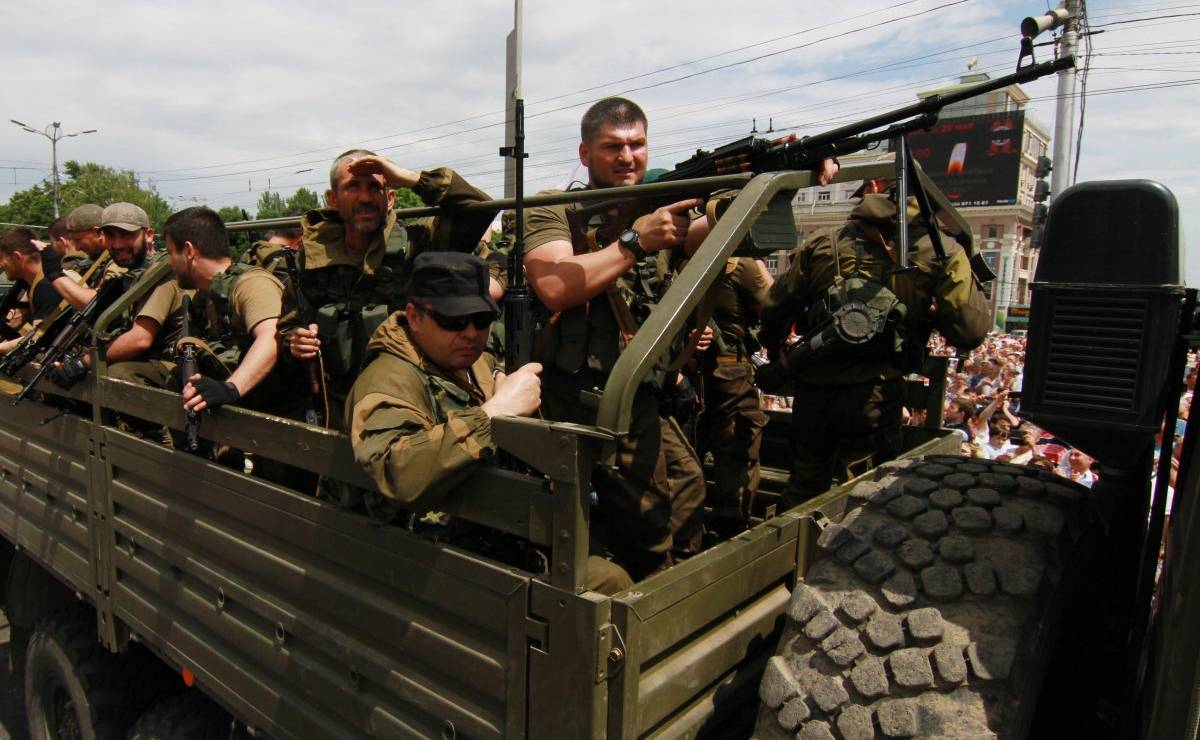 Через границу на Луганщине прорвалась колонна боевиков с оружием, МИД выражает протест