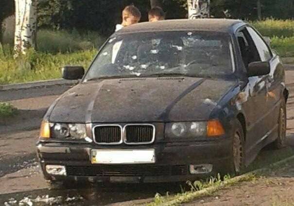 На Донбассе расстреляли машину с командиром воинской части