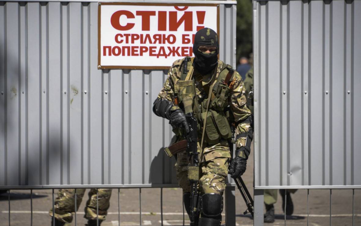 Террористы требуют от пограничников покинуть Изварино - Тымчук