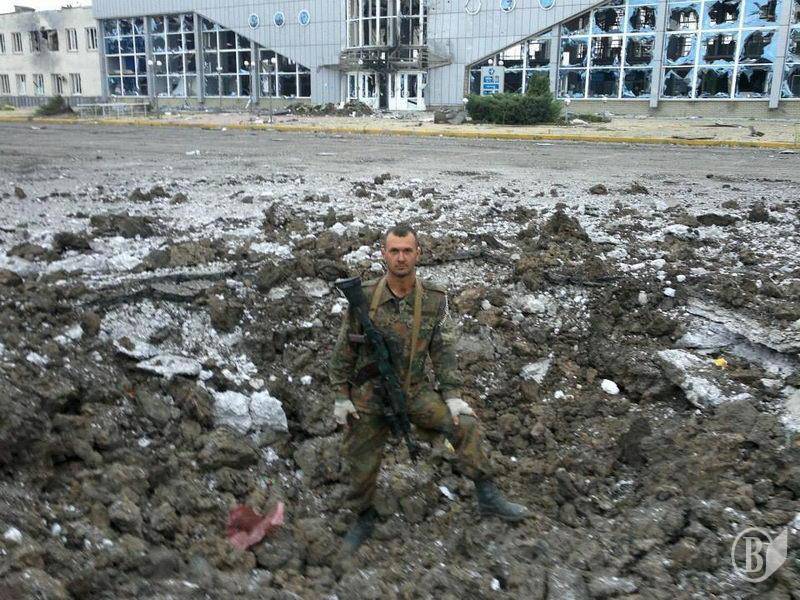 В Луганском аэропорту заблокированные военные просят о помощи
