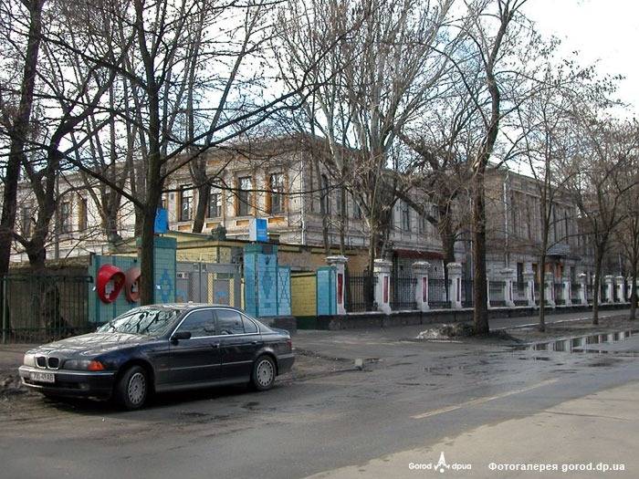 Днепропетровский военный госпиталь оказался заложен российскому банку