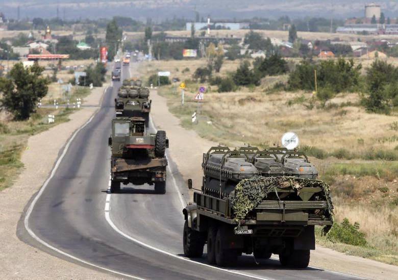 Россия "втихую" стягивает к границам с Украиной "Буки"