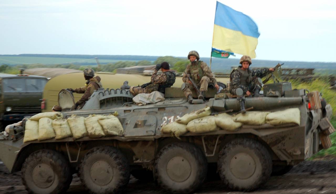Противник пытается оттеснить силы АТО с позиций у Донецка