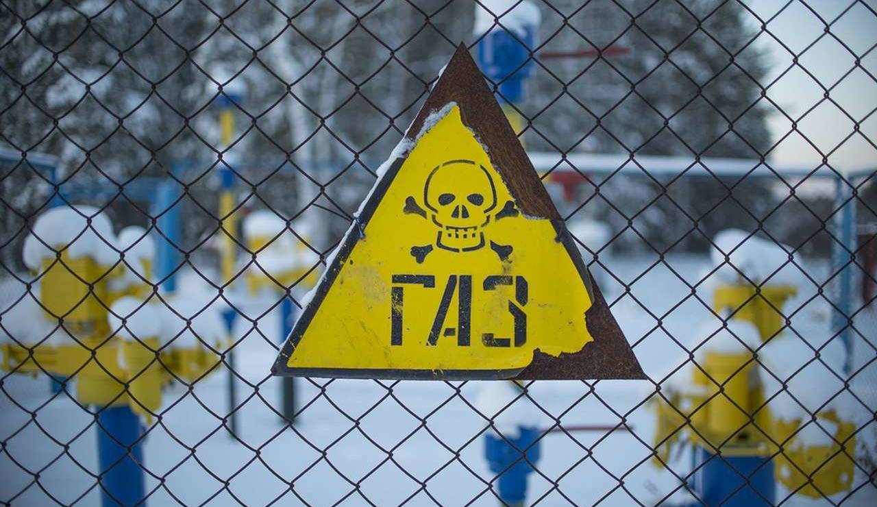 "Газпром" занимается глупым шантажом, реверс газа он запретить не может, - эксперт