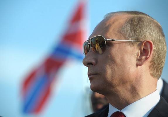 Путин называет оккупированный Донбасс "Новороссией"