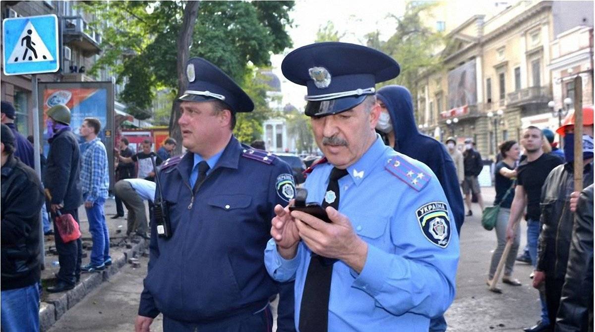В Одессе будут судить экс-милиционеров, которые освободили подозреваемых в беспорядках 2 мая
