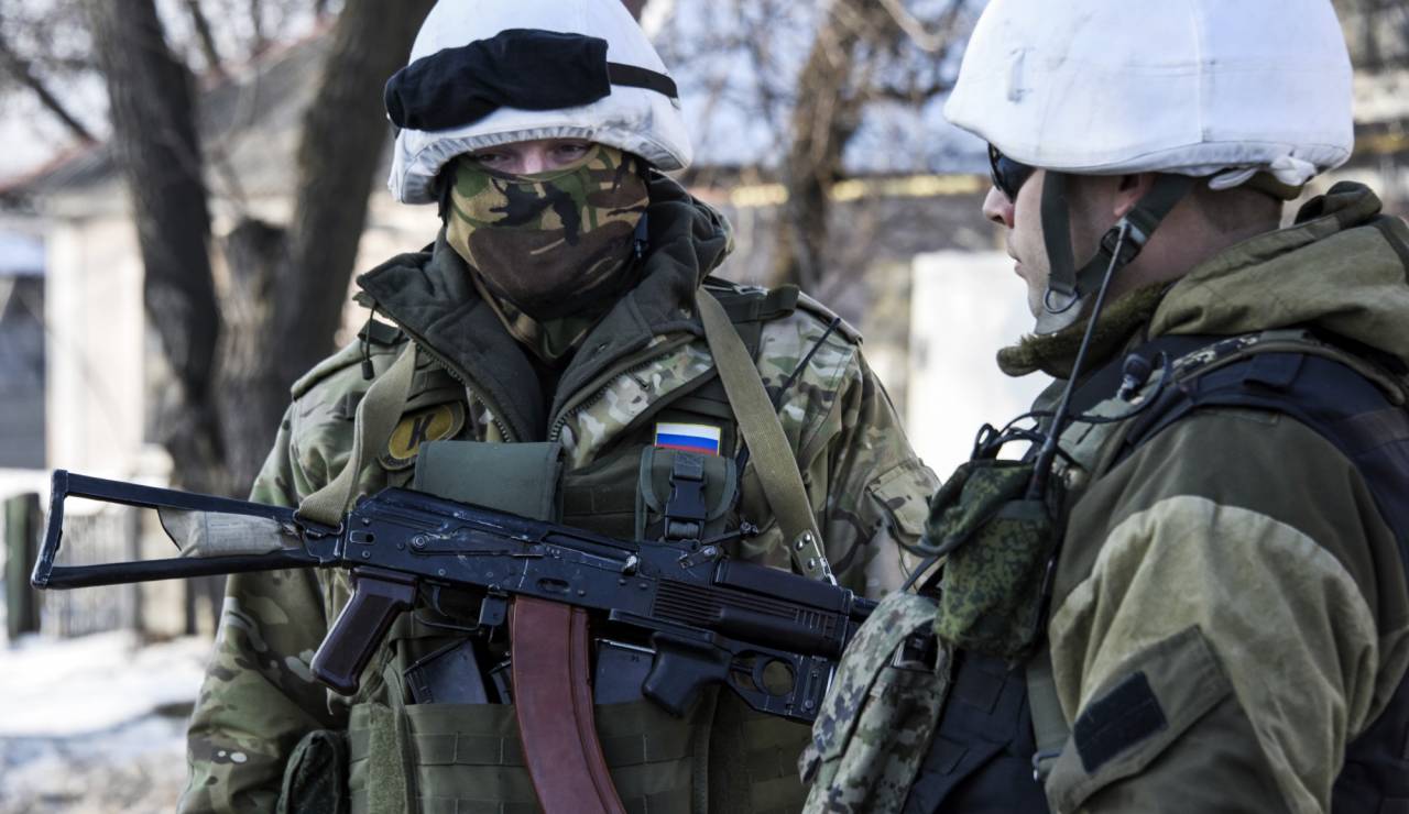 В «режиме тишины» Россия наращивает военное присутствие на Донбассе