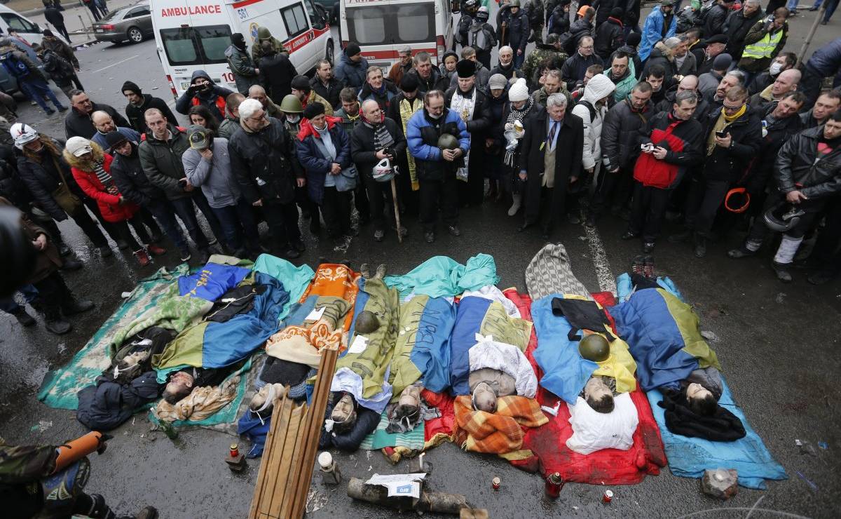 08.17-11.43 На Майдане убиты 47 митингующих (все невооруженные) и 4 правоохранителя
