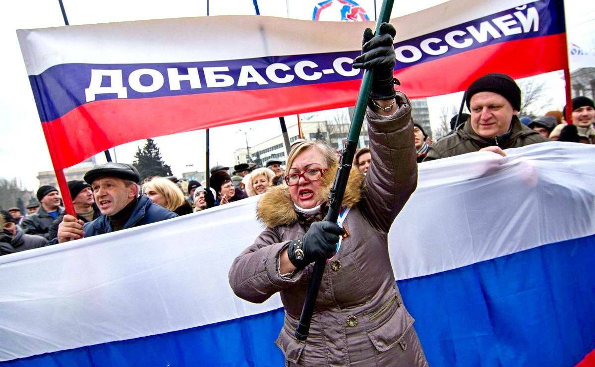 Кремль требует продлить закон об "особом статусе" на 2020 год