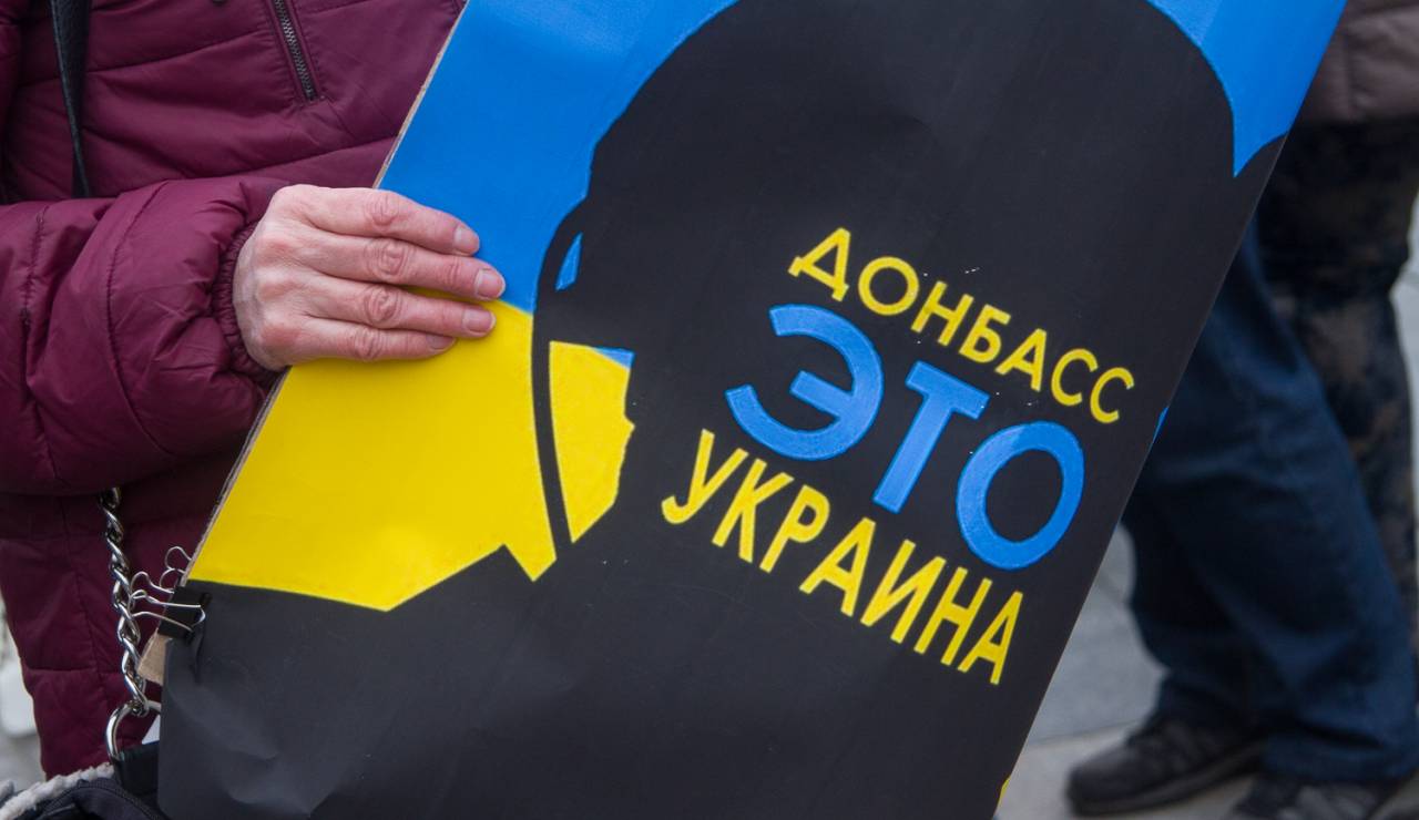 Сначала граница и возвращение переселенцев на Донбасс, потом – выборы: Кучма