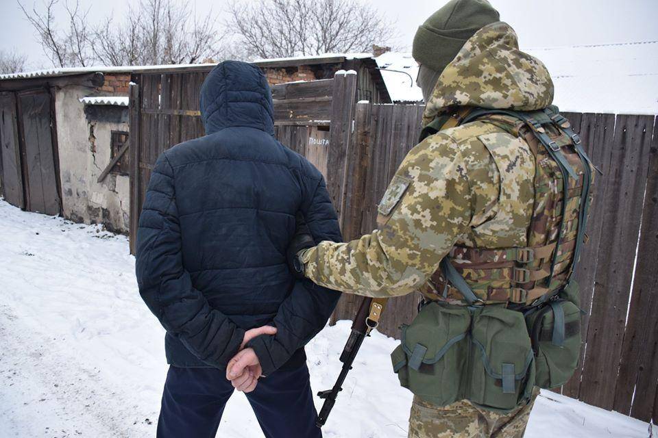 "Свидетель для Гааги": на Донбассе задержали боевика, охранявшего обломки сбитого MH17